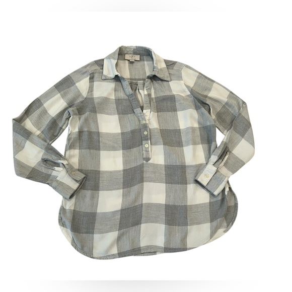 LOFT women Gray and White Plaid long sleeve Shirt/size XXSP - Picture 10 of 10